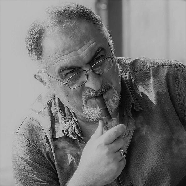 Певец Армен Мовсисян объявил о поддержке Никола Пашиняна на выборах в Арагацотнской области