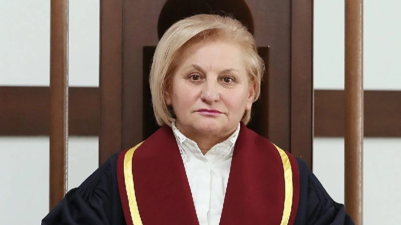 Конституционный суд рассмотрит спор о выборах в Арагацотне с участием судьи Сафарян
