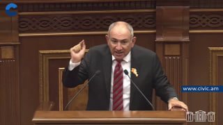 Пашинян пообещал сокрушить трехглавую олигархию в Арагацотне