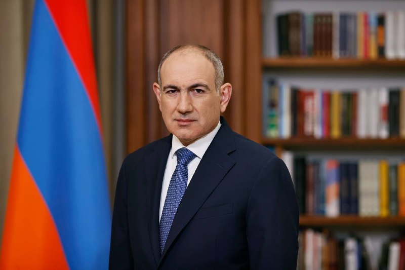 Никол Пашинян поздравил жителей Арагацотна с Днём Конституции и анонсировал новую Конституцию
