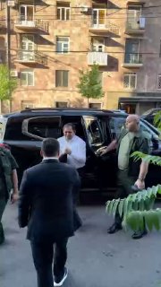 Сурен Папикян встретился с молодежью «Гражданского договора» в Арагацотне