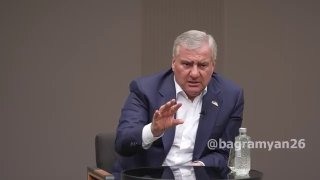 Выборы в Арагацотнской области: кандидат от оппозиции обвинил соперников в связях с Кремлем