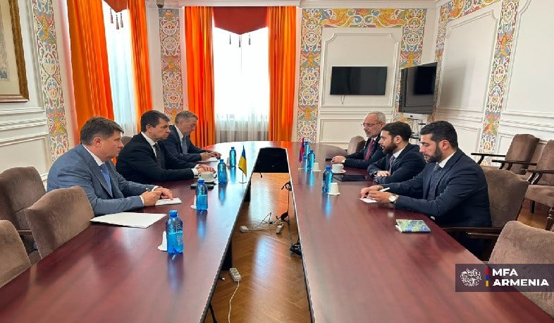 Встреча заместителей министров иностранных дел Армении и Украины в Киеве