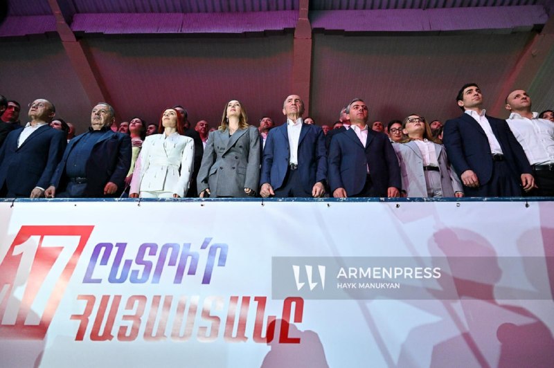 Блок «Армения» принял мандаты по итогам выборов 7 июня: позиция для Арагацотна