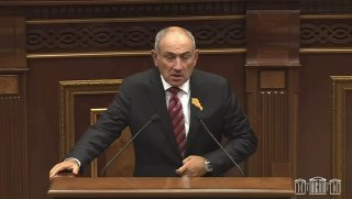 Пашинян назвал фейком тему возвращения 300 тысяч азербайджанцев в Арагацотн