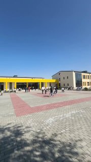Никол Пашинян открыл новую школу в селе Покр Веди Араратской области