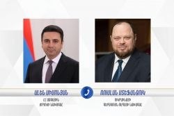 Ален Симонян обсудил со Стефанчуком сотрудничество после выборов в Арагацотне